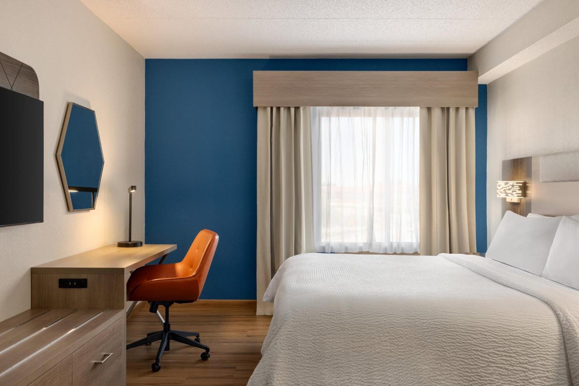 Holiday Inn Express Hotel & Suites Indianapolis W - Airport Area By Ihg Exterior foto